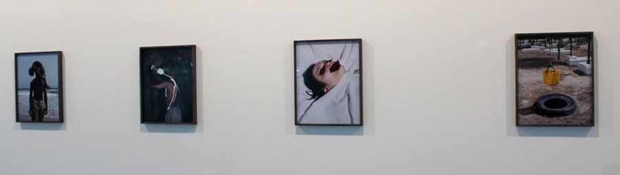 Viviane Sassen (* 1972) auf der Biennale, Installationsfoto: Alexandra Matzner.