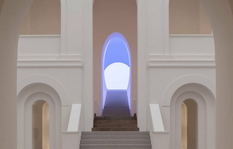 James Turrell, A CHAPEL FOR LUKE and his scribe Lucius the Cyrene, Installationsansicht Freising © James Turrell