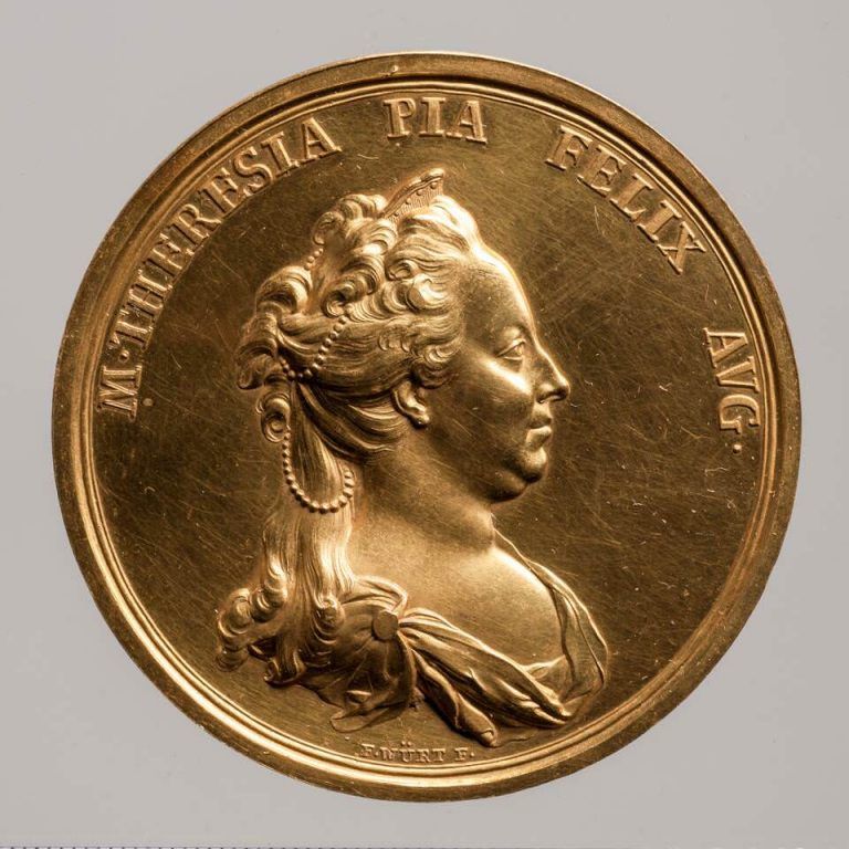 Maria Theresia. Medaillen und die &amp;quot;Kaiserin&amp;quot; als &amp;quot;Medienstar&amp;quot; im KHM