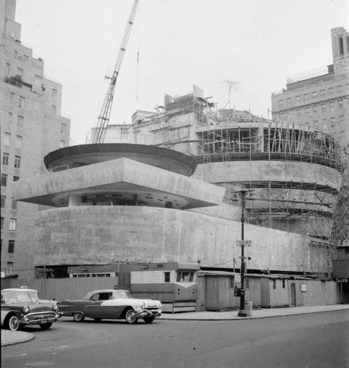 Das Solomon R. Guggenheim Museum während der Errichtung, um 1958, Foto: William H. Short © Solomon R.Guggenheim Foundation, New York