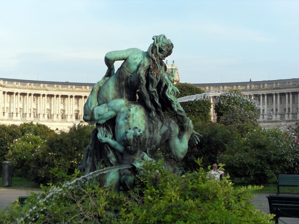Triton- und Nymphenbrunnen von Viktor Tilgner (1844-1896) im Volksgarten, Rückseite © Foto: Alexandra Matzner.