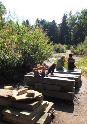 Besucher_innen in der Karlsaue, dOCUMENTA (13) 2012, Installationsfoto: Alexandra Matzner.