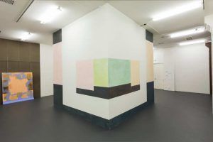 Ernst Caramelle, Ohne Titel, 2016, Pigment auf Dispersion, Courtesy Galerie nächst St. Stephan Rosemarie Schwarzwälder, Wien, und Luisa Kasalicky, Foto: Oliver Ottenschläger.