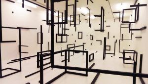 Esther Stocker, weil die Zukunft der Imagination keinen Widerstand leisten kann (Elena Esposito), 2016, Installation in der Kunsthalle Krems, Ausstellungsansicht: Alexandra Matzner.