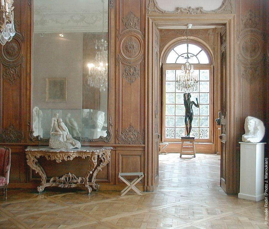 Musée Rodin, Installationsansicht mit "Das eherne Zeitalter" © Musée Rodin, Foto: Alexandra Matzner.