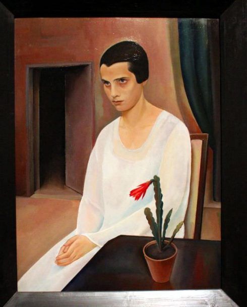 Sergius Pauser, Dame in Weiß, 1927, Öl auf Sperrholz, 81,6 × 61,1 cm © Gemälde- und Skulpturensammlung der Museen der Stadt Nürnberg.
