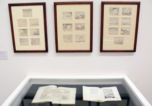 John Constable, Zwanzig Wolkenstudien nach Alexander Cozens, 1822 (The Samuel Courtauld Trust, The Courtauld Gallery, London), Installationsansicht „Wolken“ im Leopold Museum, Foto: Alexandra Matzner.